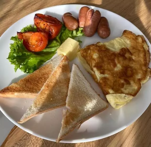 ホテル готель ресторан два леви