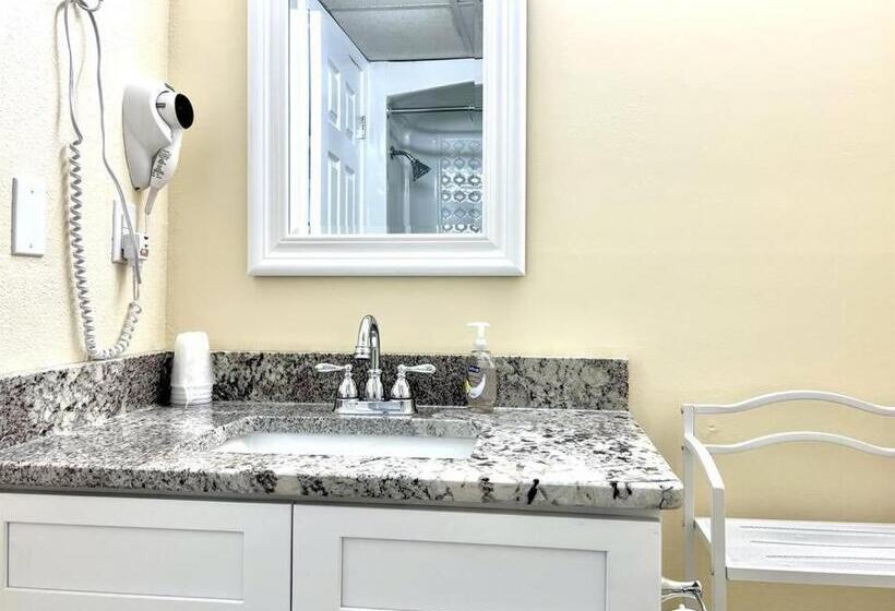 Oceanfront Fresh Renoking Bedpoolhot Tubapproved Dogsw54