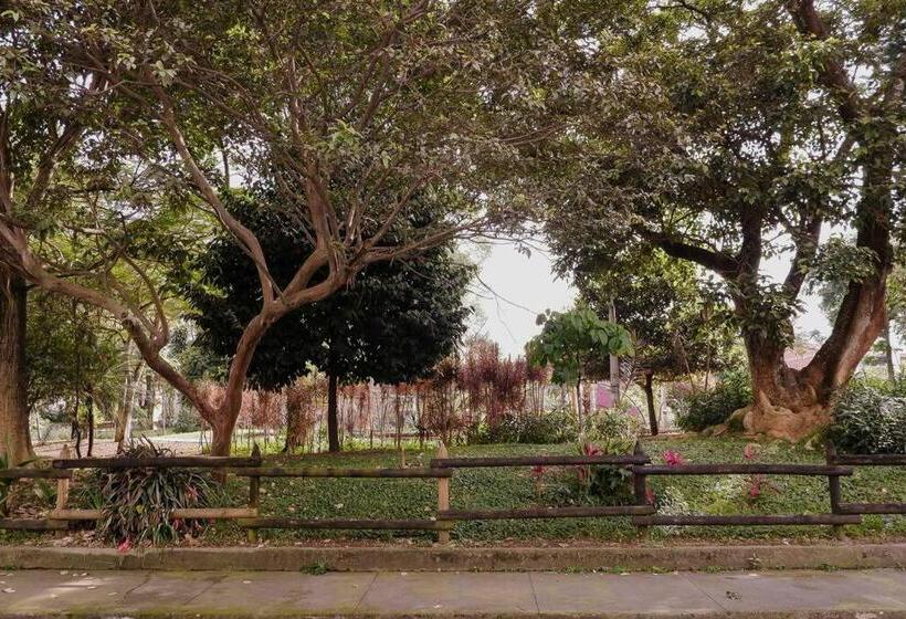 Parque Provenza And Lleras Minutes Away