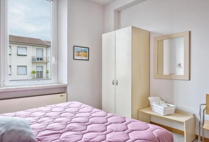 膳宿费 Affittacamere Il Puntone