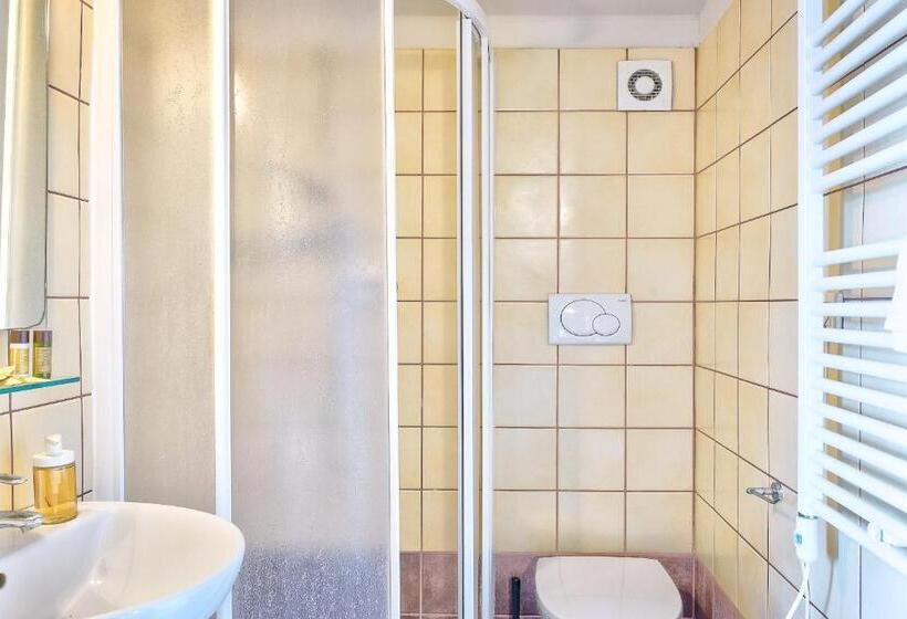 膳宿费 Affittacamere Il Puntone