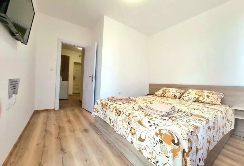 Studio Happy Neptun   5 Min To The Beach