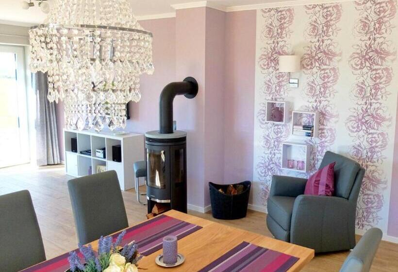 Отель Ferienhaus Landhaus