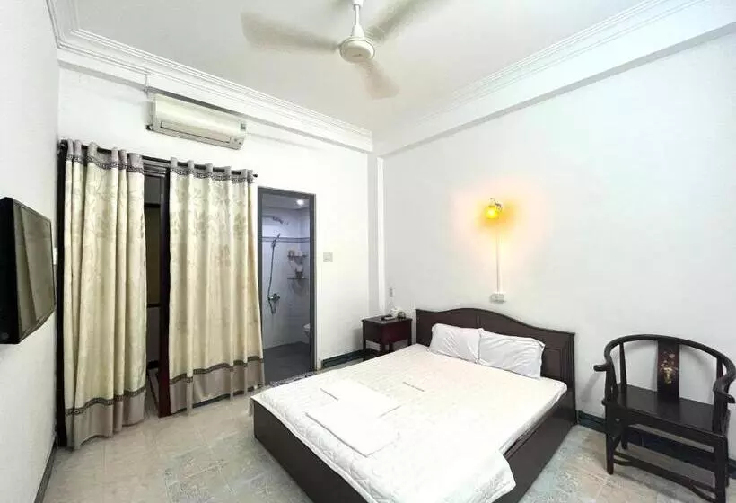 هتل Khách Sạn Thái Bình