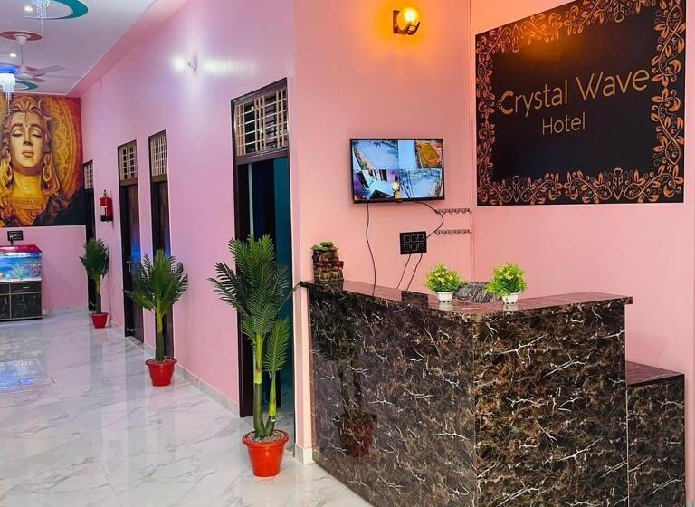 호텔 Oyo 83715 Crystal