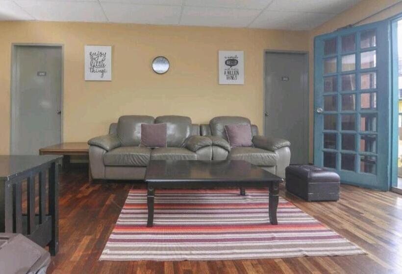 בית מלון כפרי Check Inn 2 Brinchang