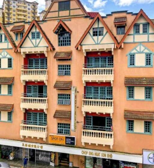 בית מלון כפרי Check Inn 2 Brinchang