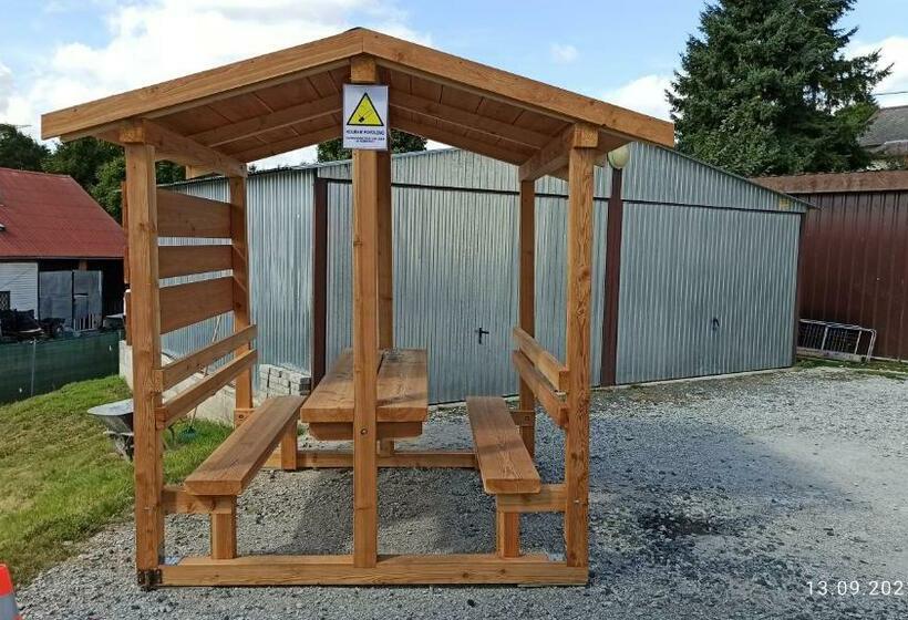 פנסיון Penzion Forest 2