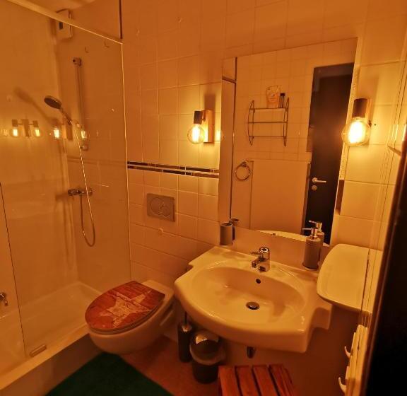 Terrassenwohnung Mit Toller Aussicht & Zentrumsnah