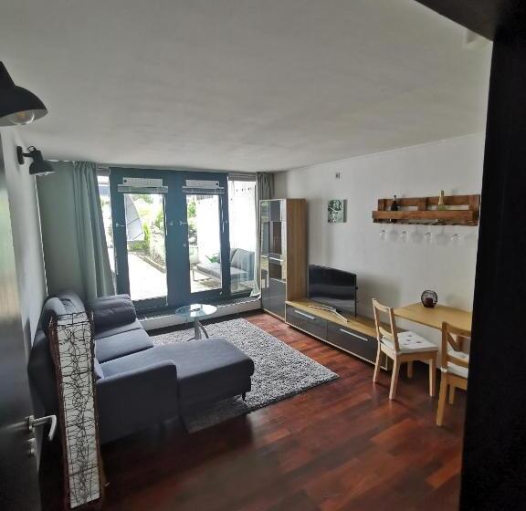 Terrassenwohnung Mit Toller Aussicht & Zentrumsnah