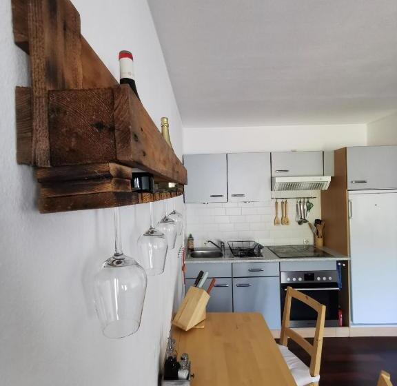 Terrassenwohnung Mit Toller Aussicht & Zentrumsnah