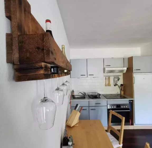 Terrassenwohnung Mit Toller Aussicht & Zentrumsnah