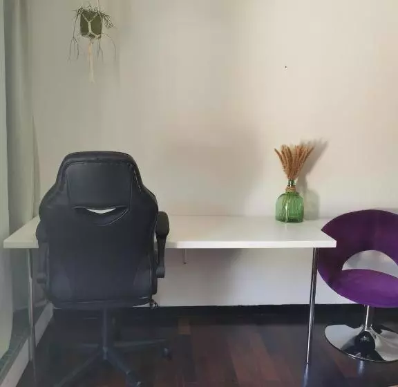 Terrassenwohnung Mit Toller Aussicht & Zentrumsnah