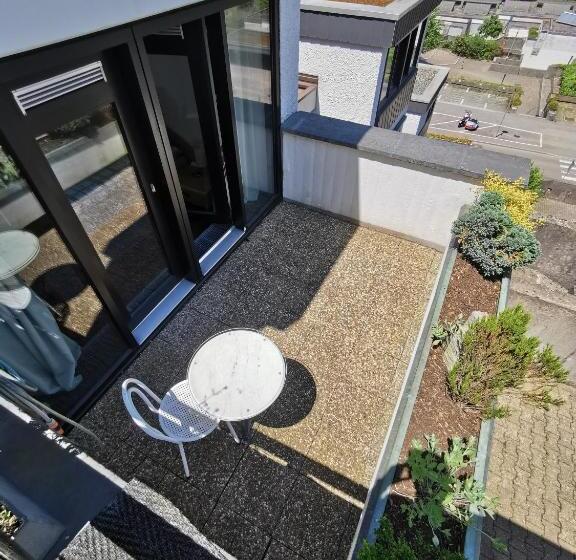 Terrassenwohnung Mit Toller Aussicht & Zentrumsnah