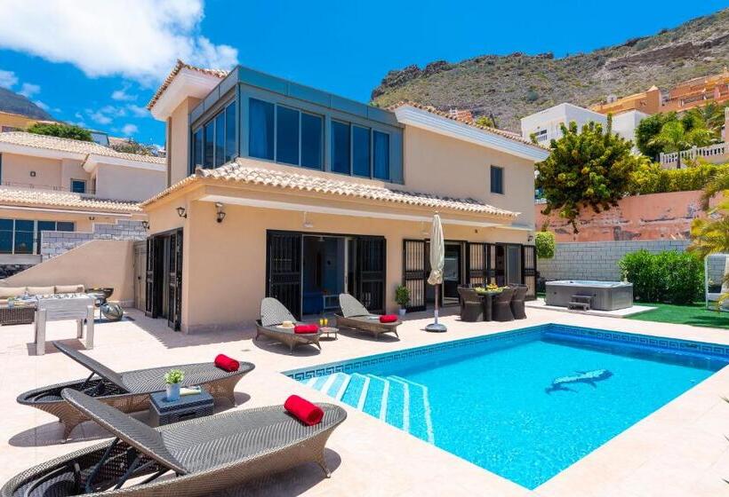 Torviscas Sunset Villa & Jacuzzi