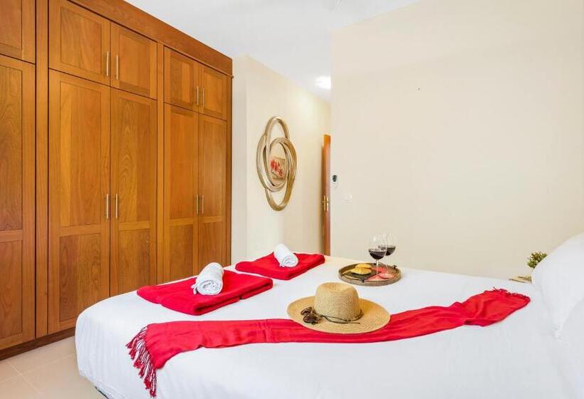 Torviscas Sunset Villa & Jacuzzi