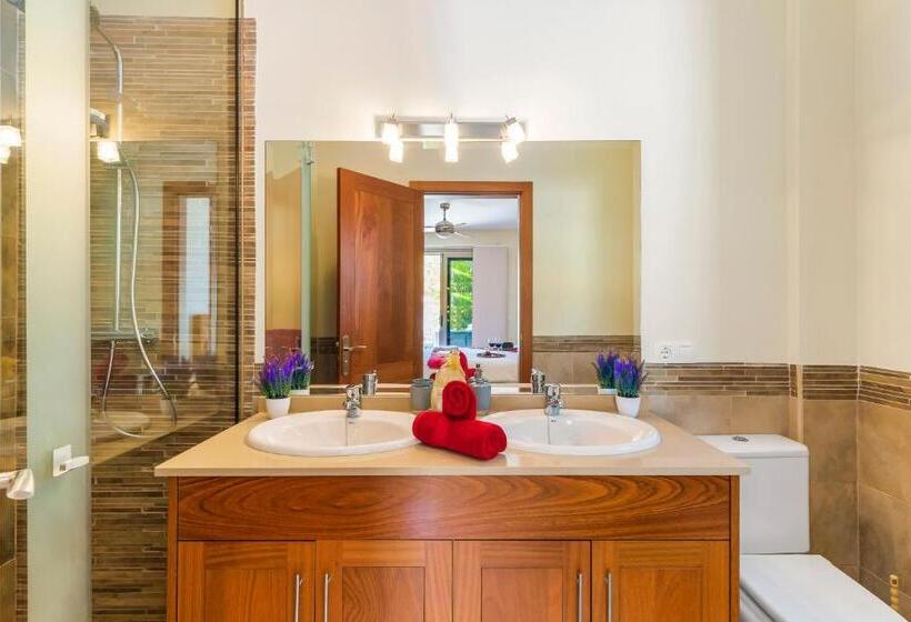 Torviscas Sunset Villa & Jacuzzi