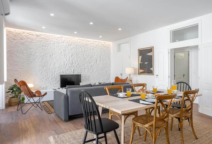 Trendy T.m Apartament By The River