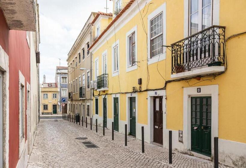 Trendy T.m Apartament By The River