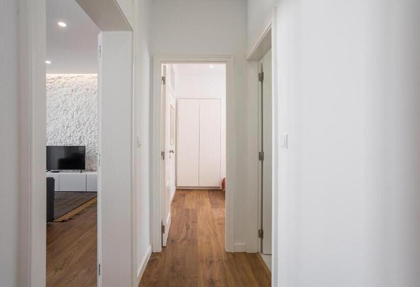 Trendy T.m Apartament By The River