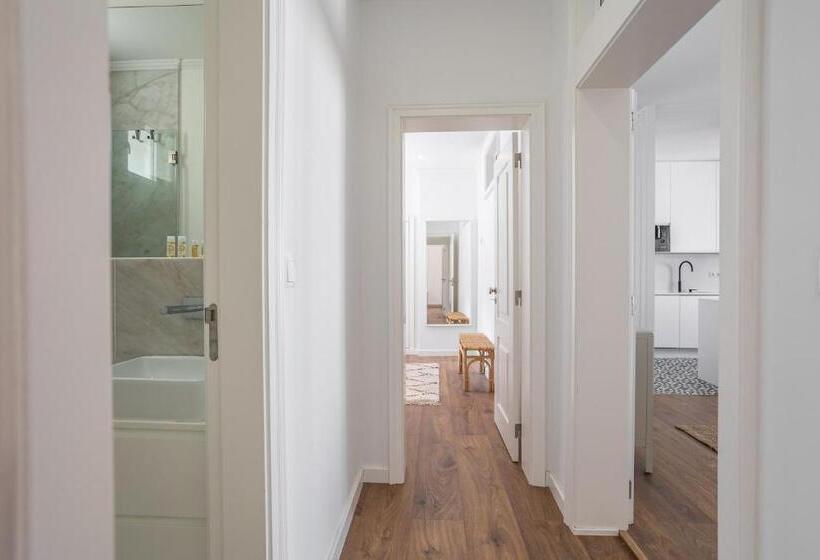 Trendy T.m Apartament By The River