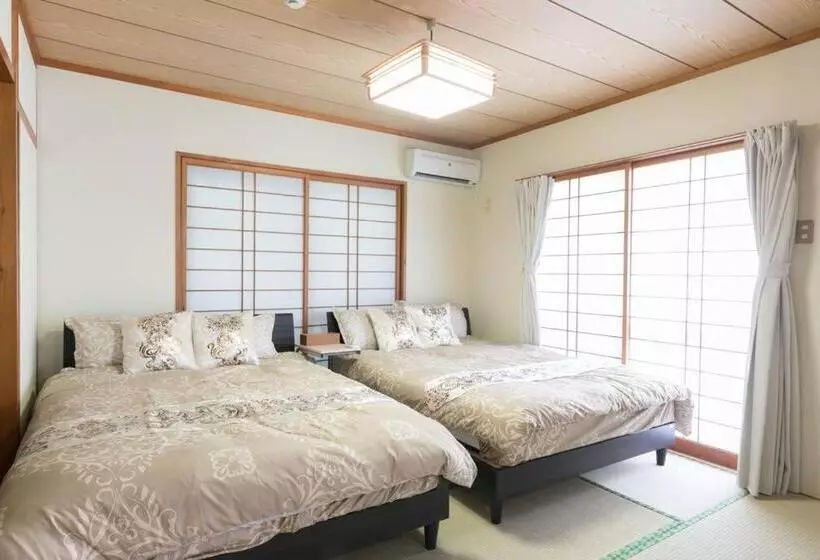 美ら海水族館車で5分/bbq可能/夕日の見える屋上テラス/4br一戸建/駐車場3台/最大18名宿泊