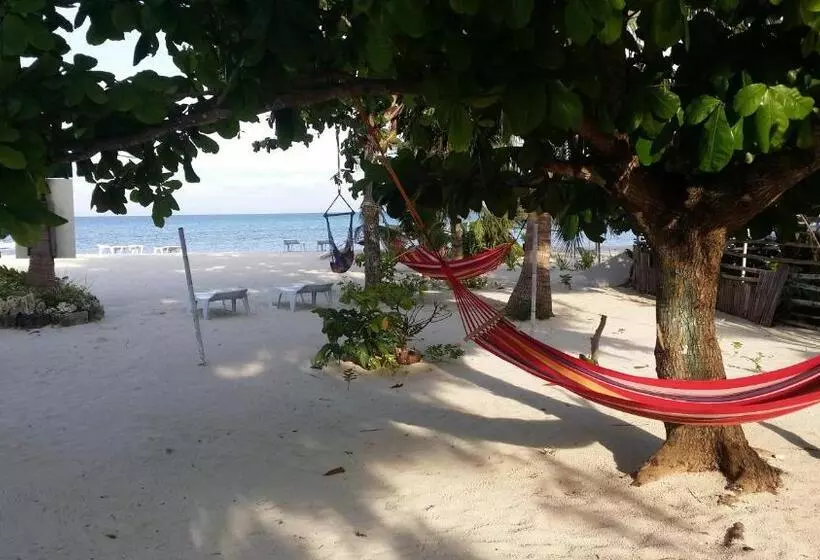 Aabana Beach & Watersport Resort