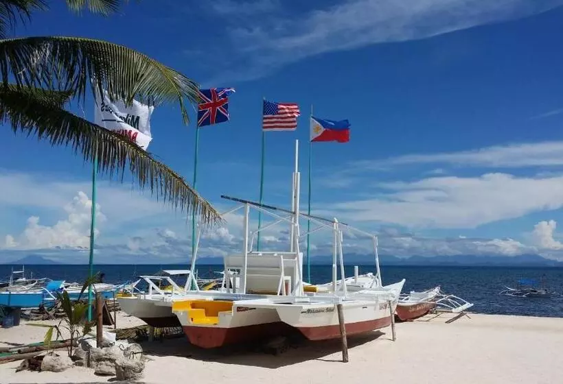 Aabana Beach & Watersport Resort