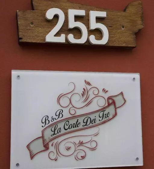 ベッドアンドブレックファースト La Corte Dei Tre