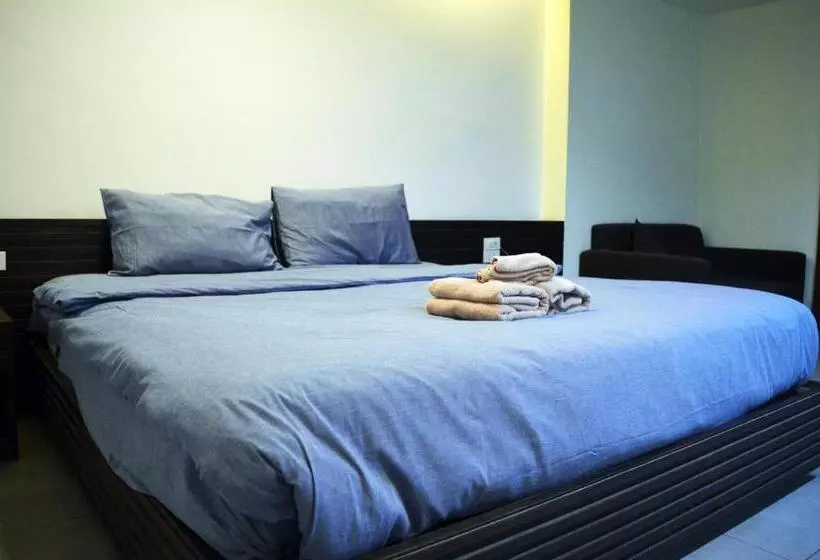 De Nawarat Chiangmai Boutique Apartment