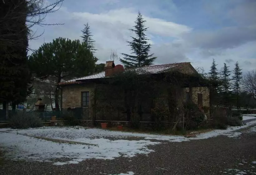 Hotelli Agriturismo Il Pratone