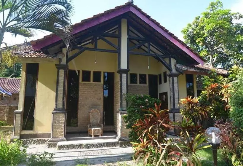ホテル Puri Itoma Bungalows