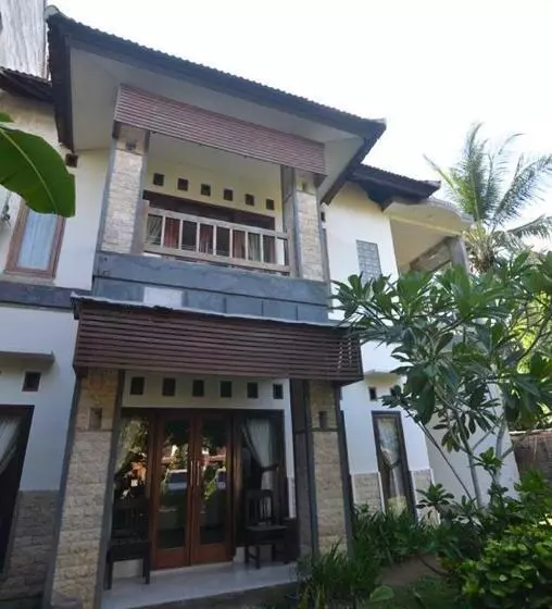 ホテル Puri Itoma Bungalows