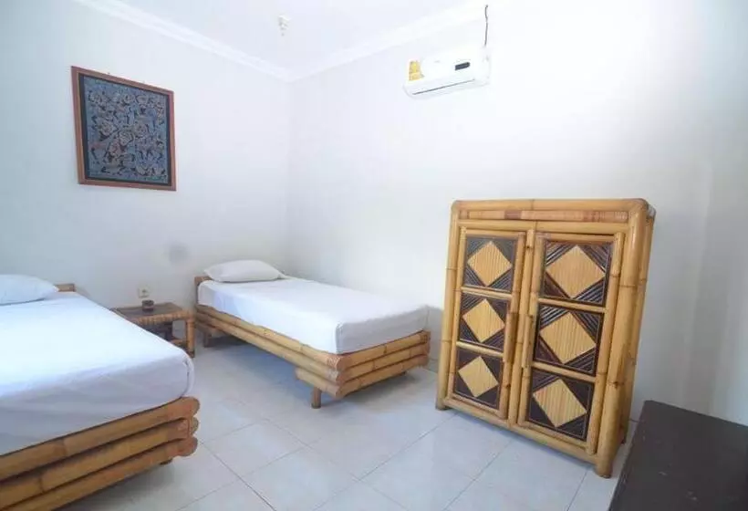 ホテル Puri Itoma Bungalows