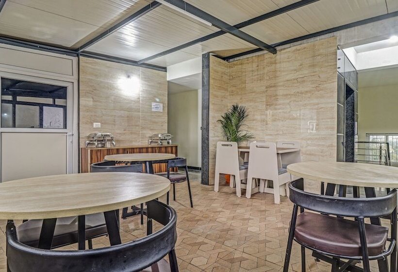 فندق Treebo Trend Corporate Suites