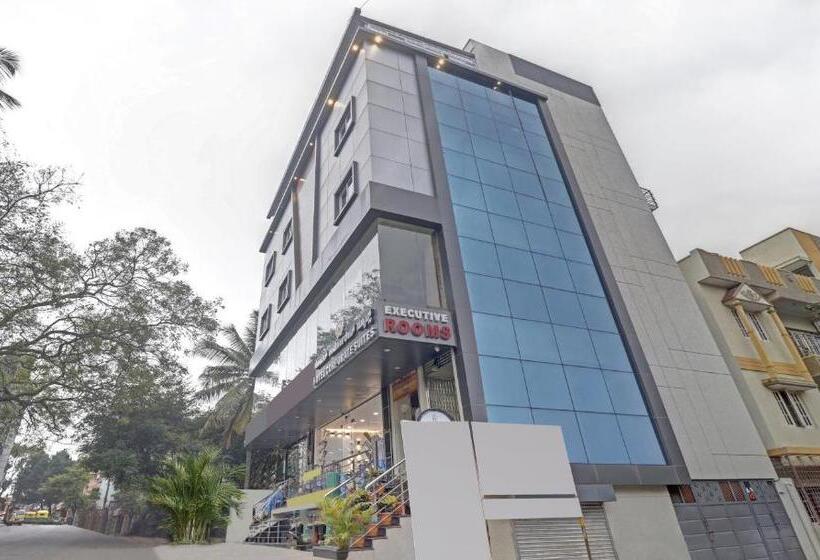 فندق Treebo Trend Corporate Suites