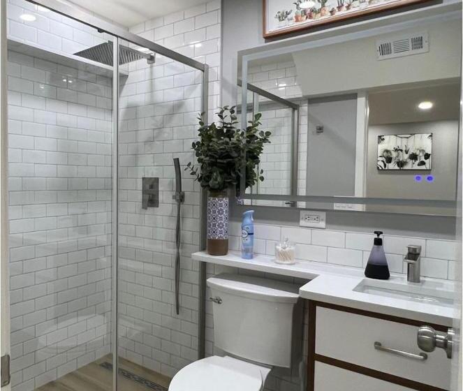 Modern 5br, Kid Friendly Home In Poconos With Pool Table