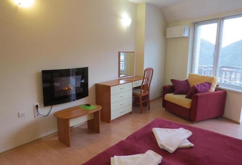 Panoramic Apartment 301 In Eagle Rock Complex