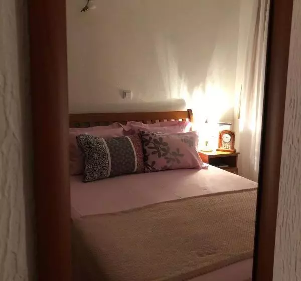 پانسیون Guest House Nuhii