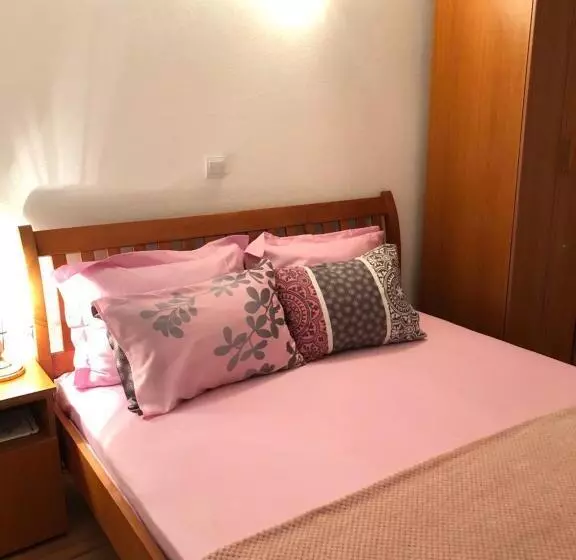 پانسیون Guest House Nuhii