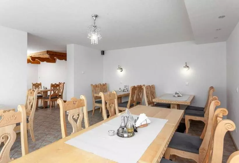 Majatalo Penzión U Pavla