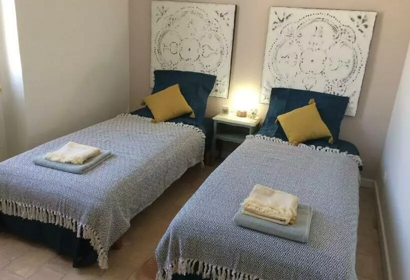 ベッドアンドブレックファースト Chambre D Hôte Mas De Silvacane