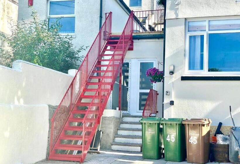 Executive Apartments, Nr City Centre With Private Parking