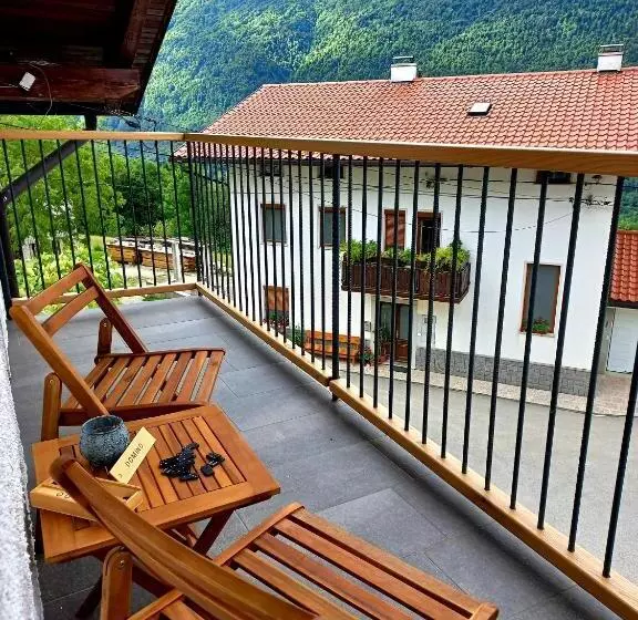 Holiday Home Lukc With Free Parking