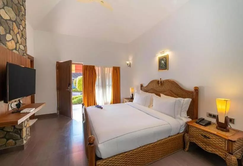 Hotelli Country Inn Tarika Riverside Resort Jim Corbett