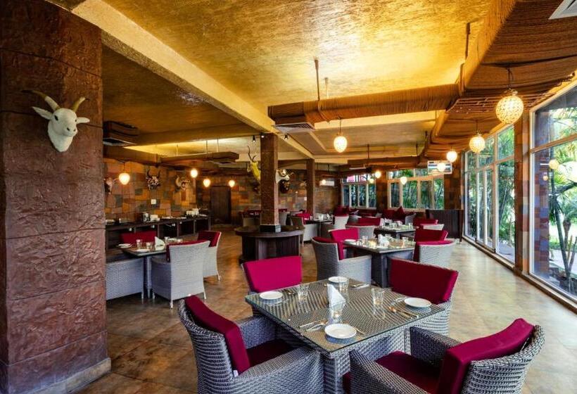 בית מלון כפרי Country Inn Tarika Riverside Resort Jim Corbett