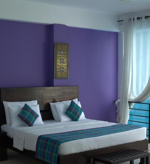 Hotel Twenty  Two Dazzle Bay