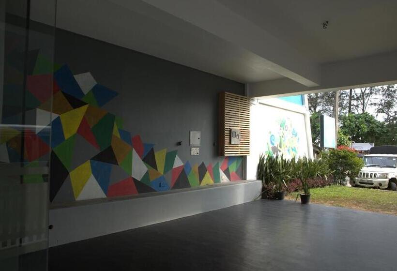 Hotel Twenty  Two Dazzle Bay