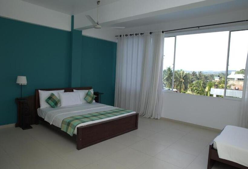 Hotel Twenty  Two Dazzle Bay