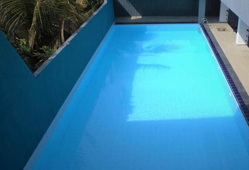 Hotel Twenty  Two Dazzle Bay